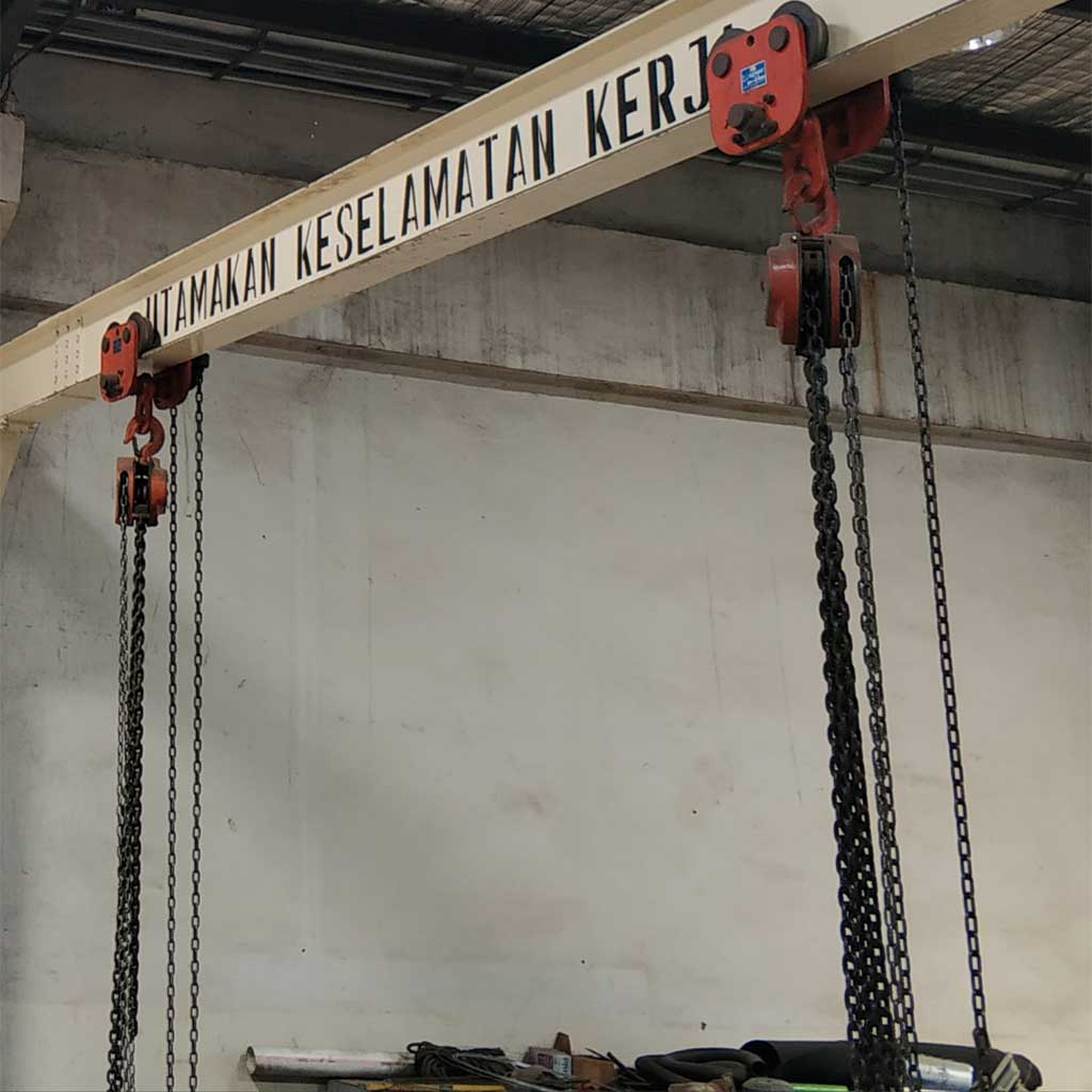 Hoist Crane